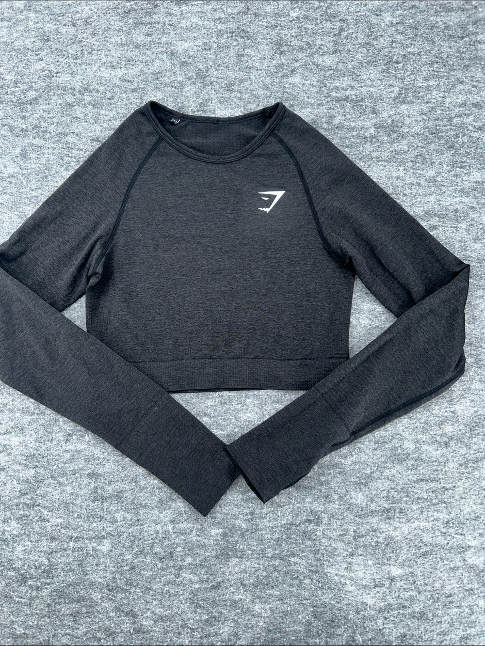 Gymshark Women's Black Cropped Long-Sleeve Seamless Top